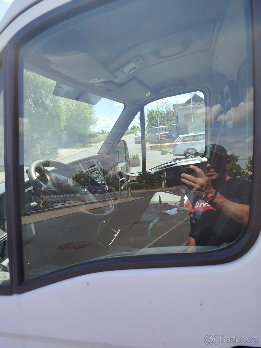 Prodám iveco daily 2012 2,3 93 kw a motor - 5