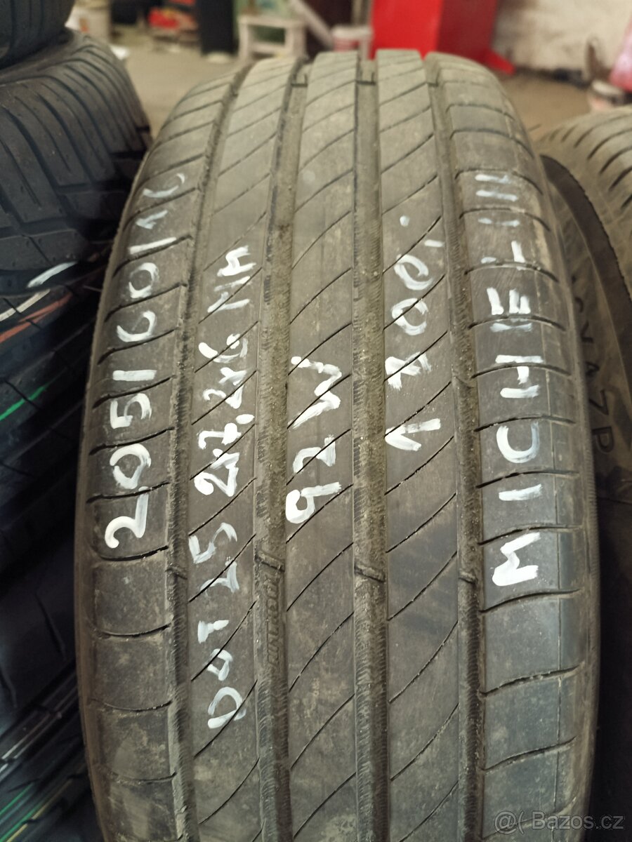 205/60/16 92w Michelin - 5