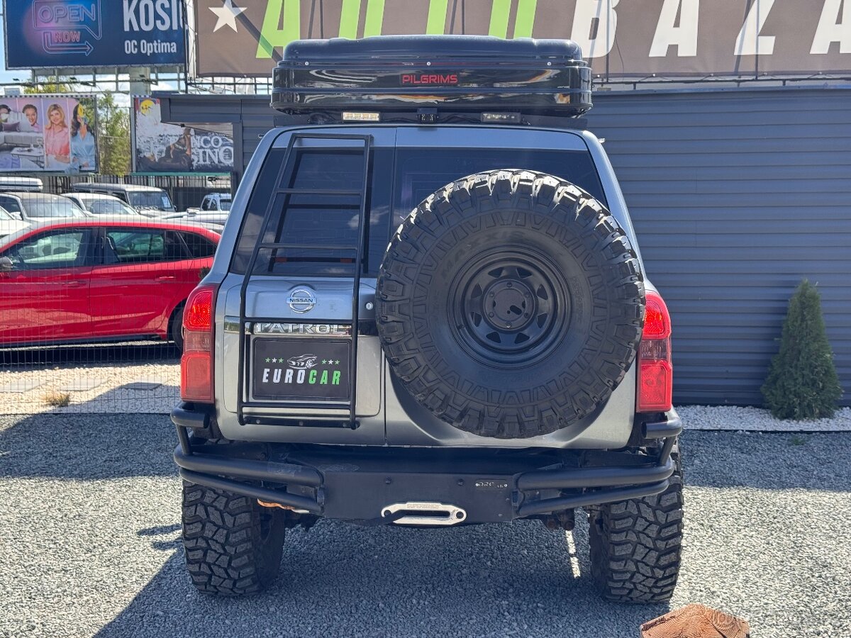 Nissan Patrol 3.0 - 5