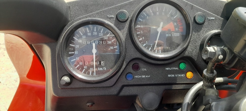 Honda CBR600F - 5
