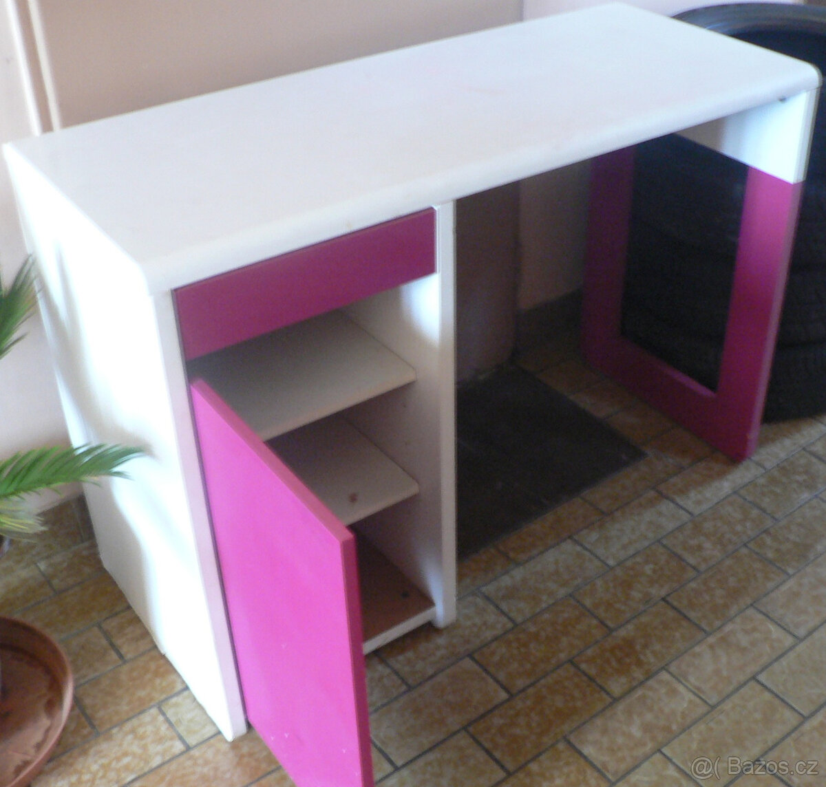 Dětský psací stůl - 5