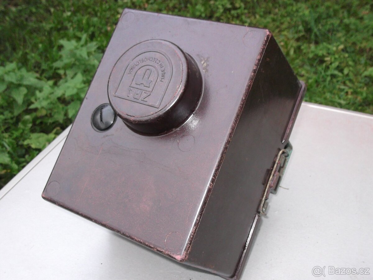 prodám el.servo. - 5