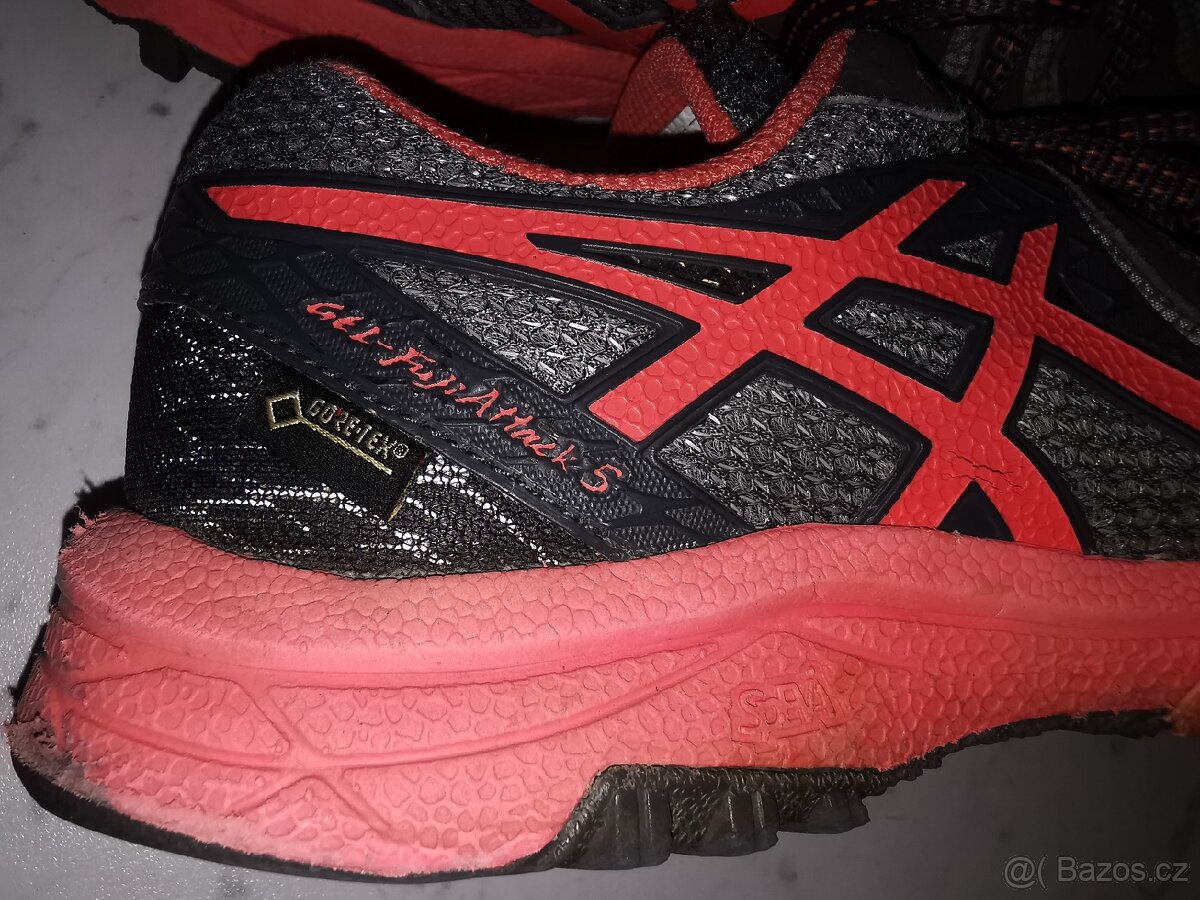 Dětské sportovní boty ASICS Gel - Fuji Attack 5 GTX , vel.37 - 5
