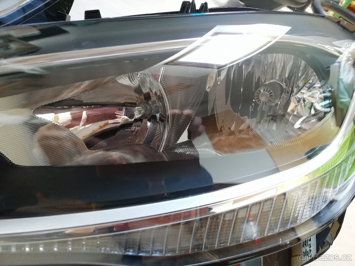 Mercedes Benz B W247 přední světla halogen - 5