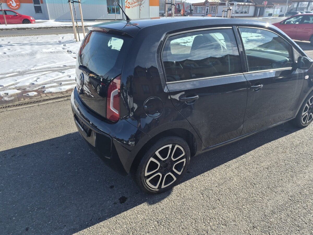 Vw up - 5