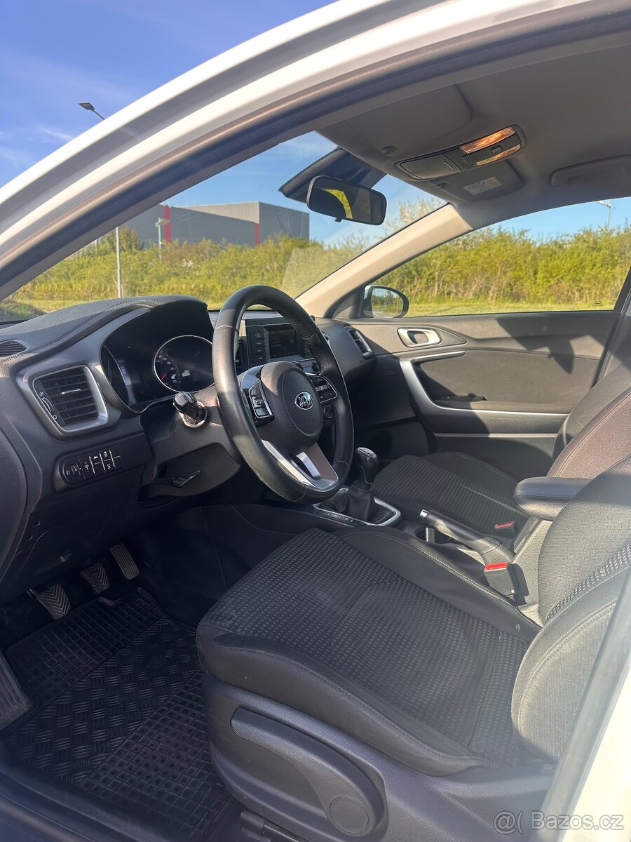 Kia Ceed 1.6 Crdi 12/2018 - 5
