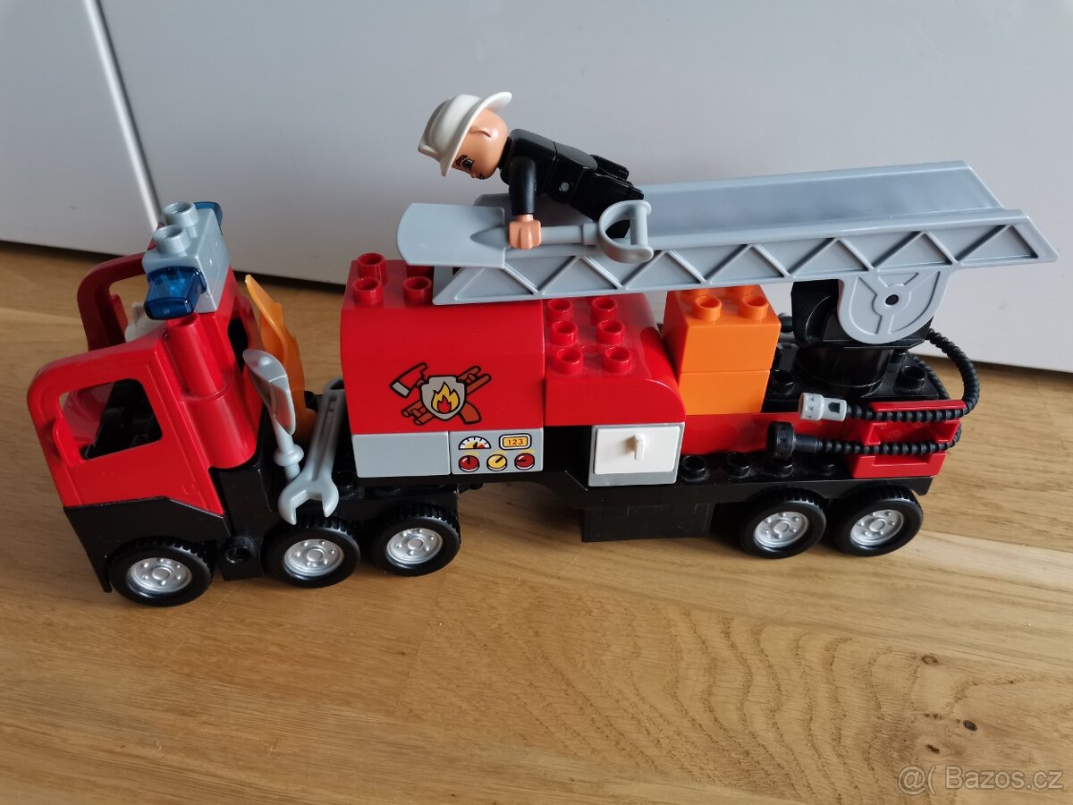 Lego duplo 4977 Hasiči-hasičské auto - 5