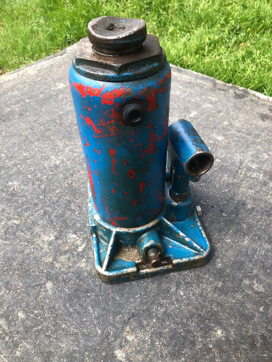 Motory,hydraulický zvedák - 5