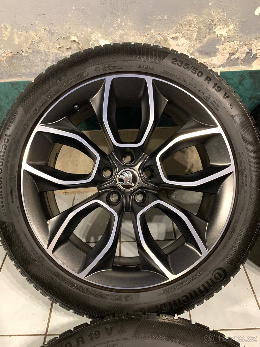 Alu kola Škoda R19 5X112 ZÁNOVNÍ ZIMNÍ PNEU 235/50 R19 DOT24 - 5