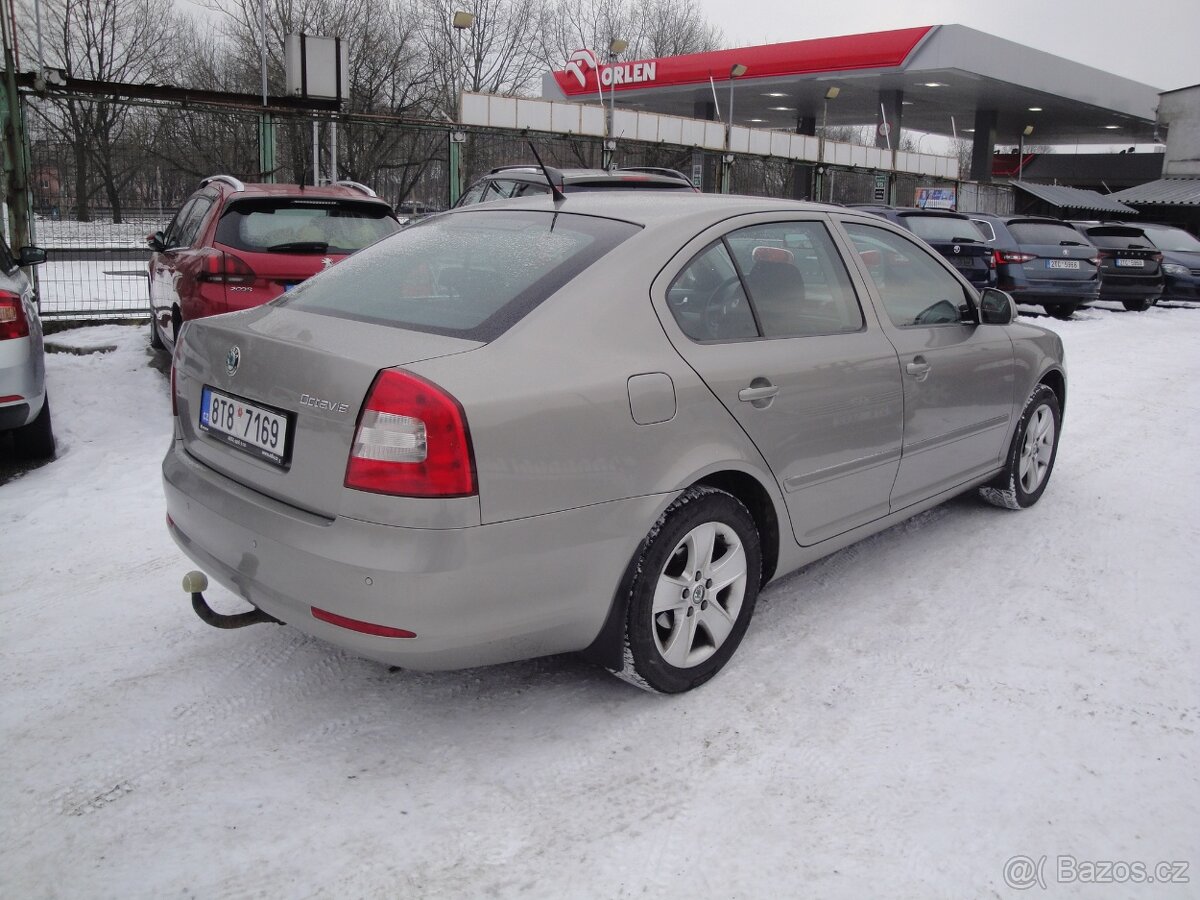 Prodám Škoda Octavia 1.2TSi,77kw,DSG - 5