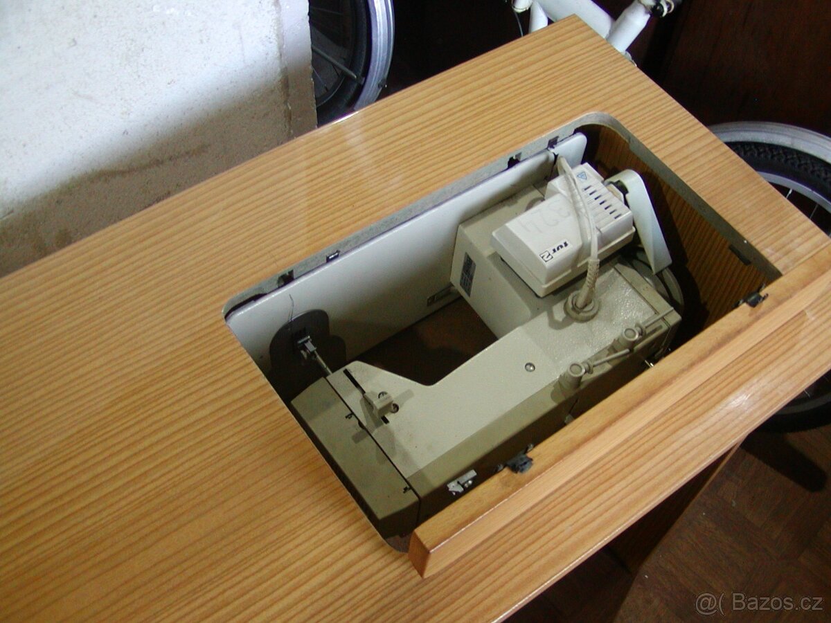 📌 prodám šicí stroj Veritas Rubina - 5