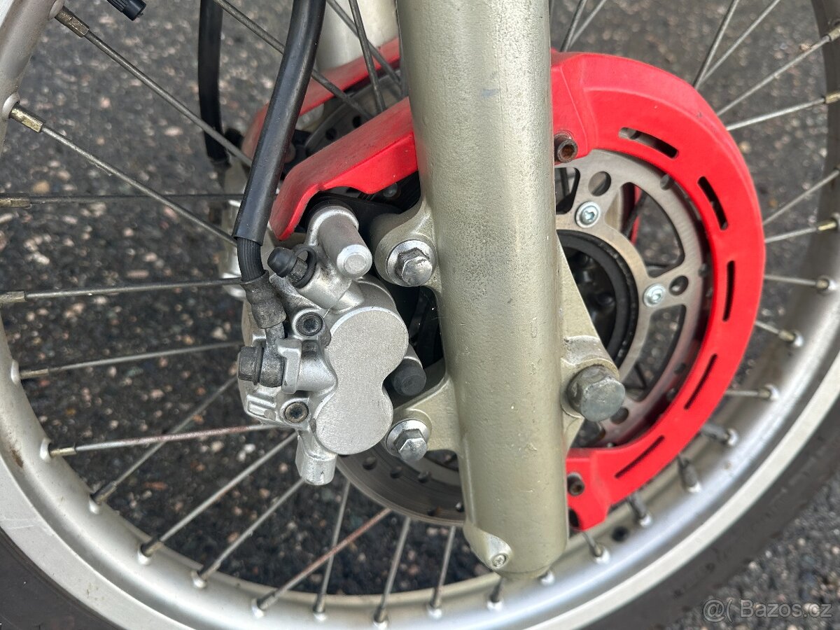 Yamaha XTZ 750 SuperTenere - 5