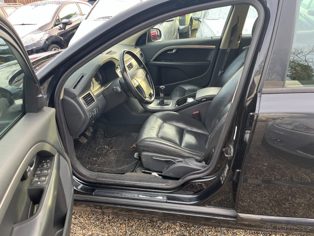 Volvo V70 2,0D - 5