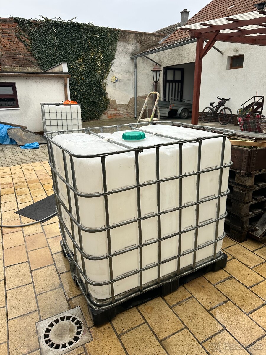 IBC nádrž 1000l - 5