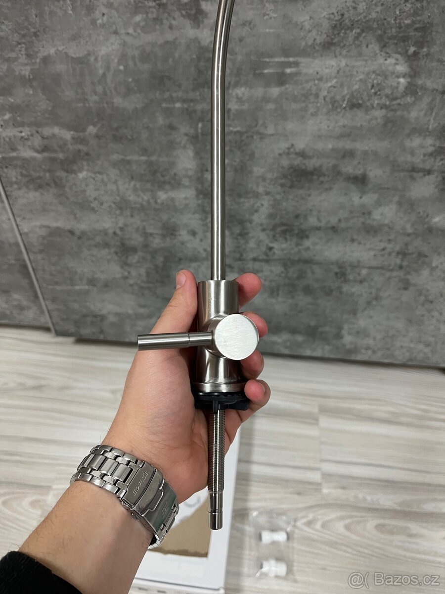 Kuchyňská baterie na studenou vodu - (NOVÁ) - 27cm - 5