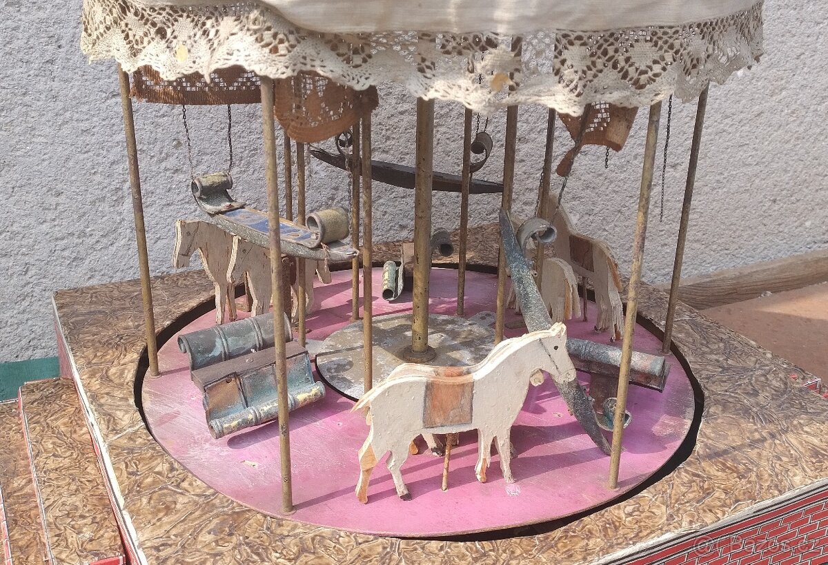 Velký mechanický kolotoč - 5