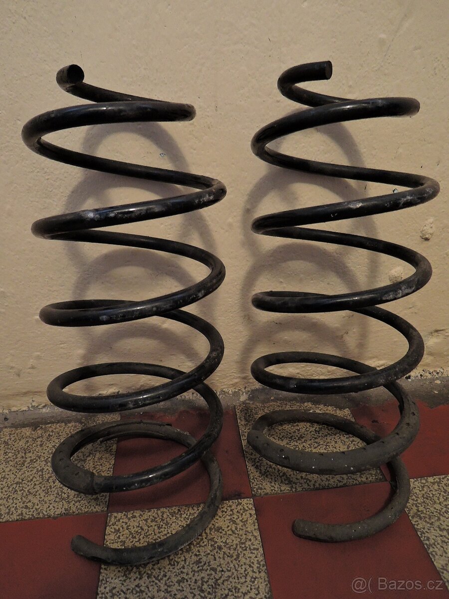 Volvo V70 II CEM, REM, pružiny, disky - 5