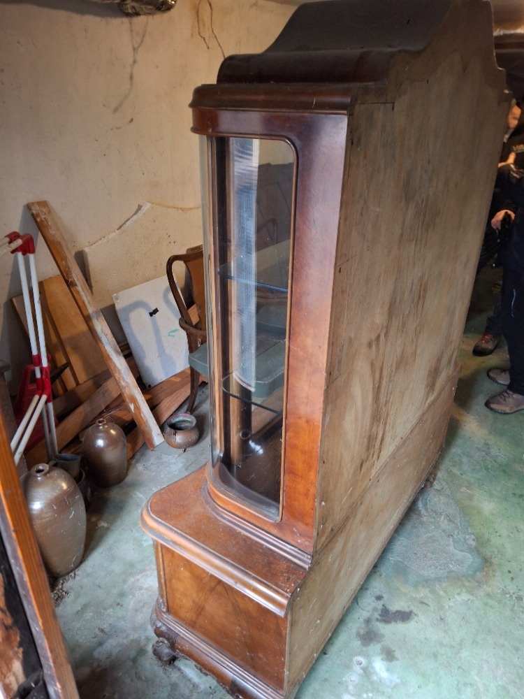 Starožitná komoda - 5