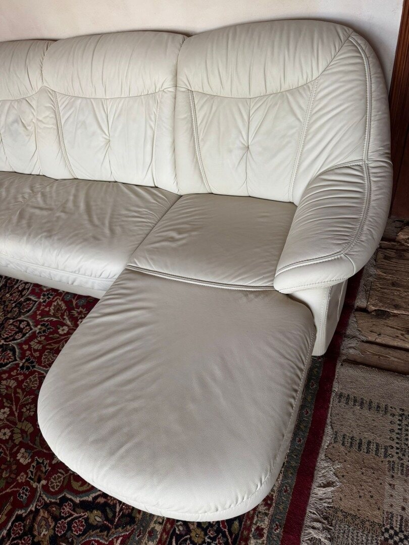 Světlá kožená sedačka do Účka, 4979 - 5