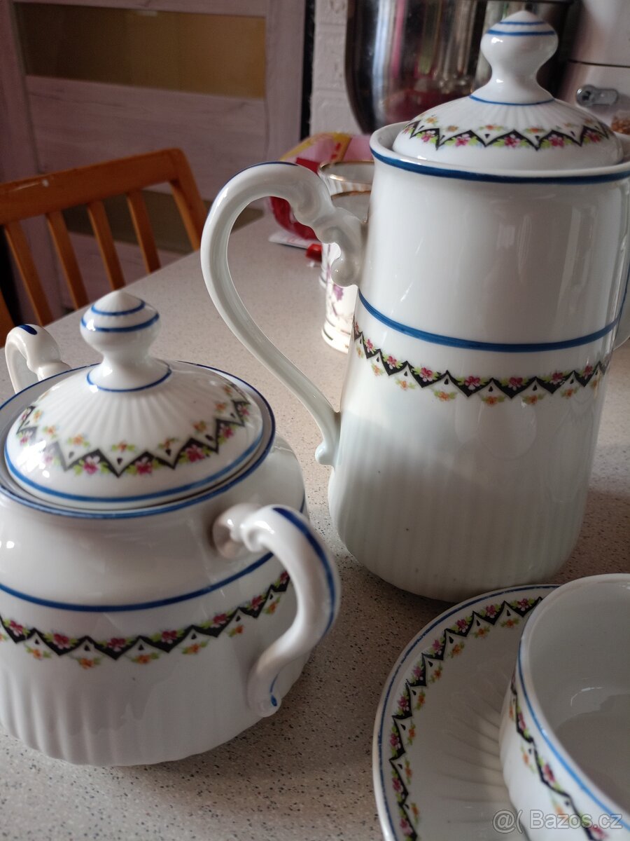 Starý porcelánový servis pro dvě osoby - 5