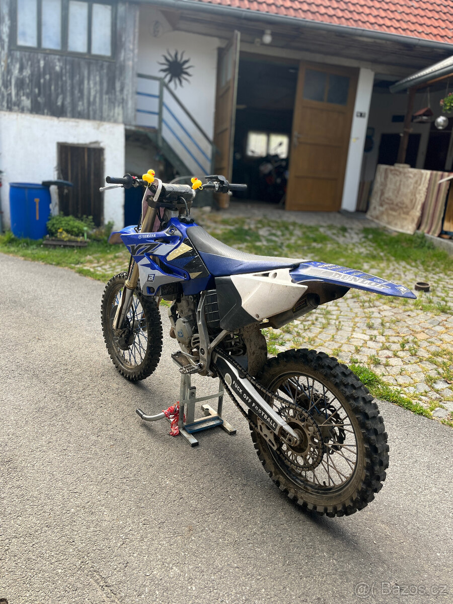 Yamaha YZ 125