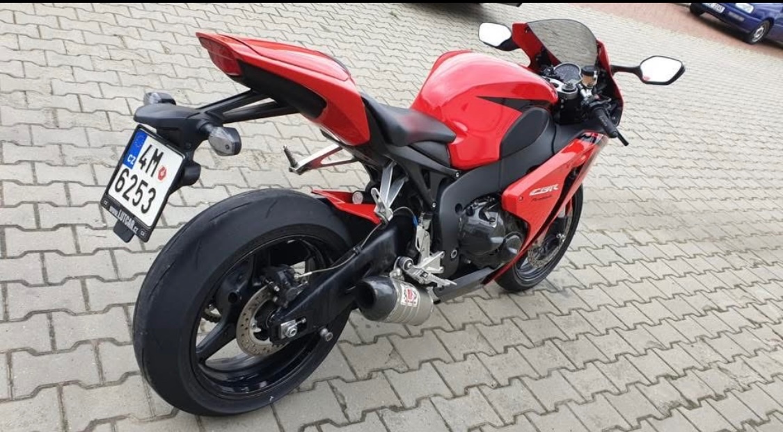 CBR 1000RR - Fireblade - 2008 - 5