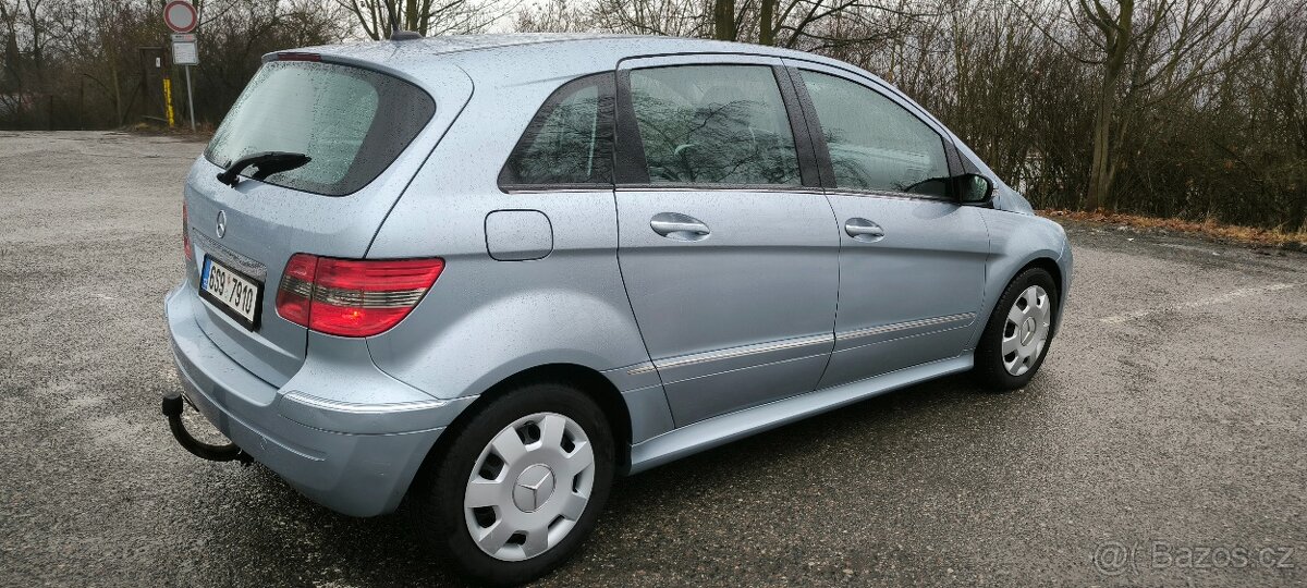 Mercedes-Benz Třídy B 180 CDI - 5