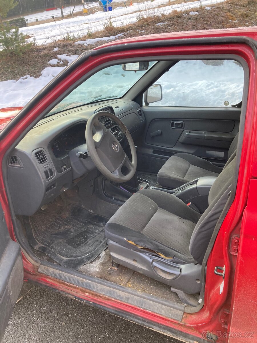 Nissan Navara D22 , bez technické - 5