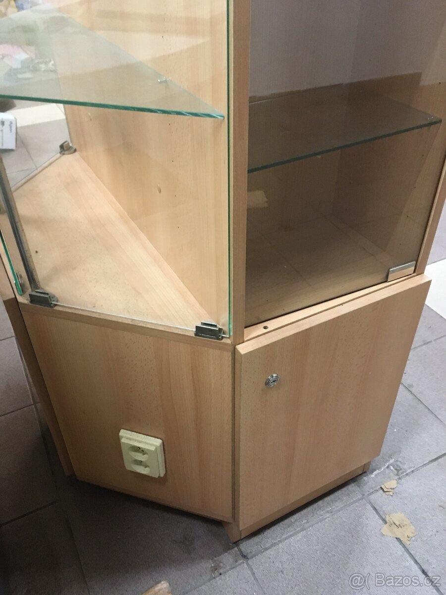 Prodejní vitrina - 5