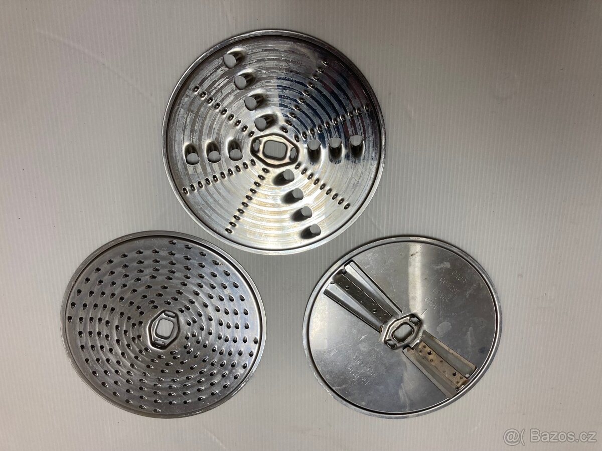 Prodám nekompletní robot Siemens CM12ST nebo Bosch - 5