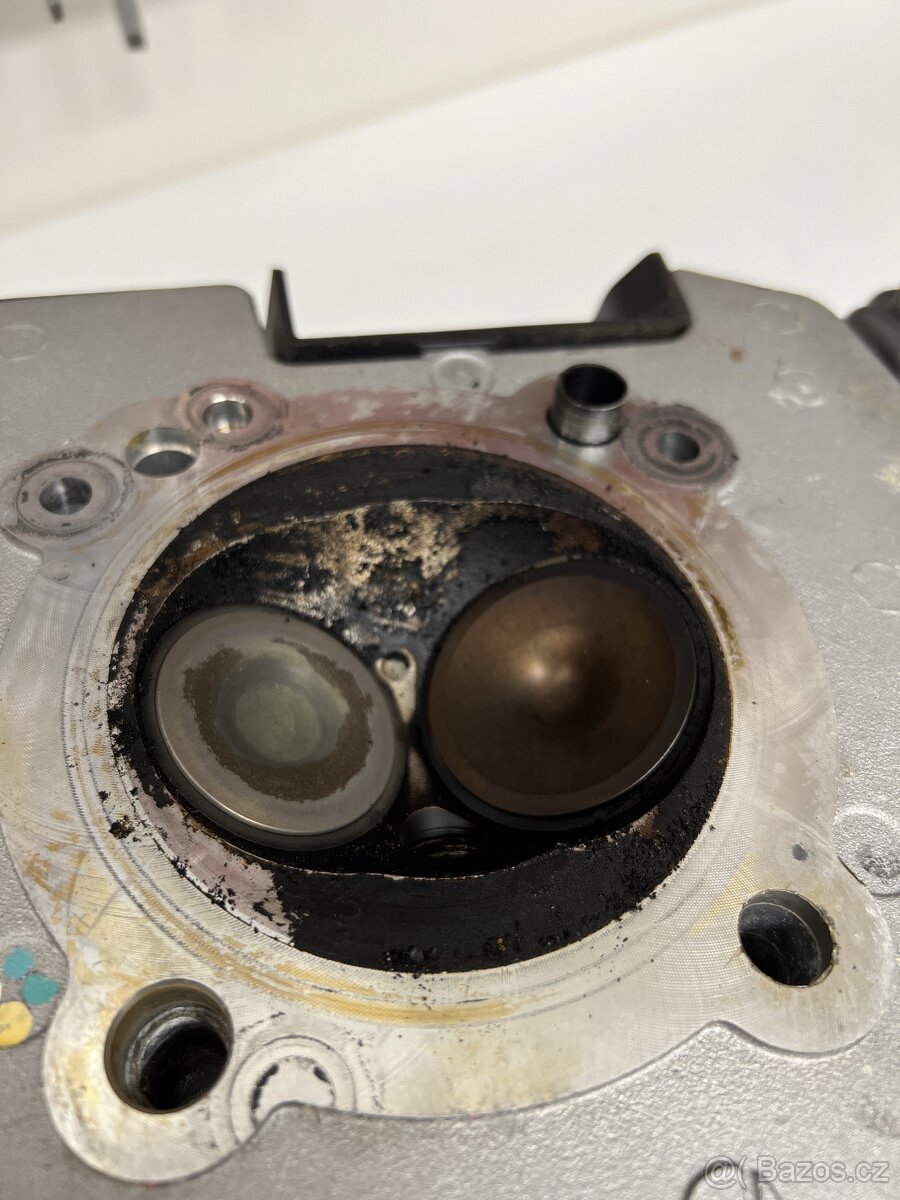 Dily motoru DUCATI SCRAMBLER 800 - 5