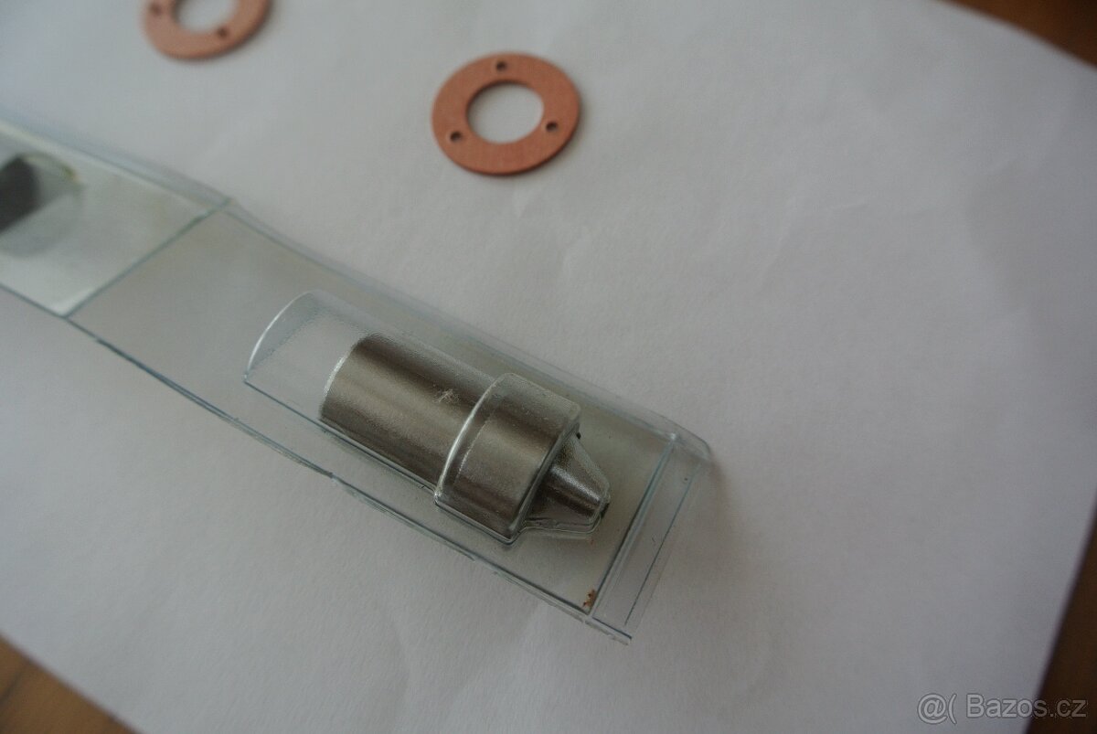 Sada vstřikovacích trysek na nosiče nářadí RS-09/ 2.válec/ - 5