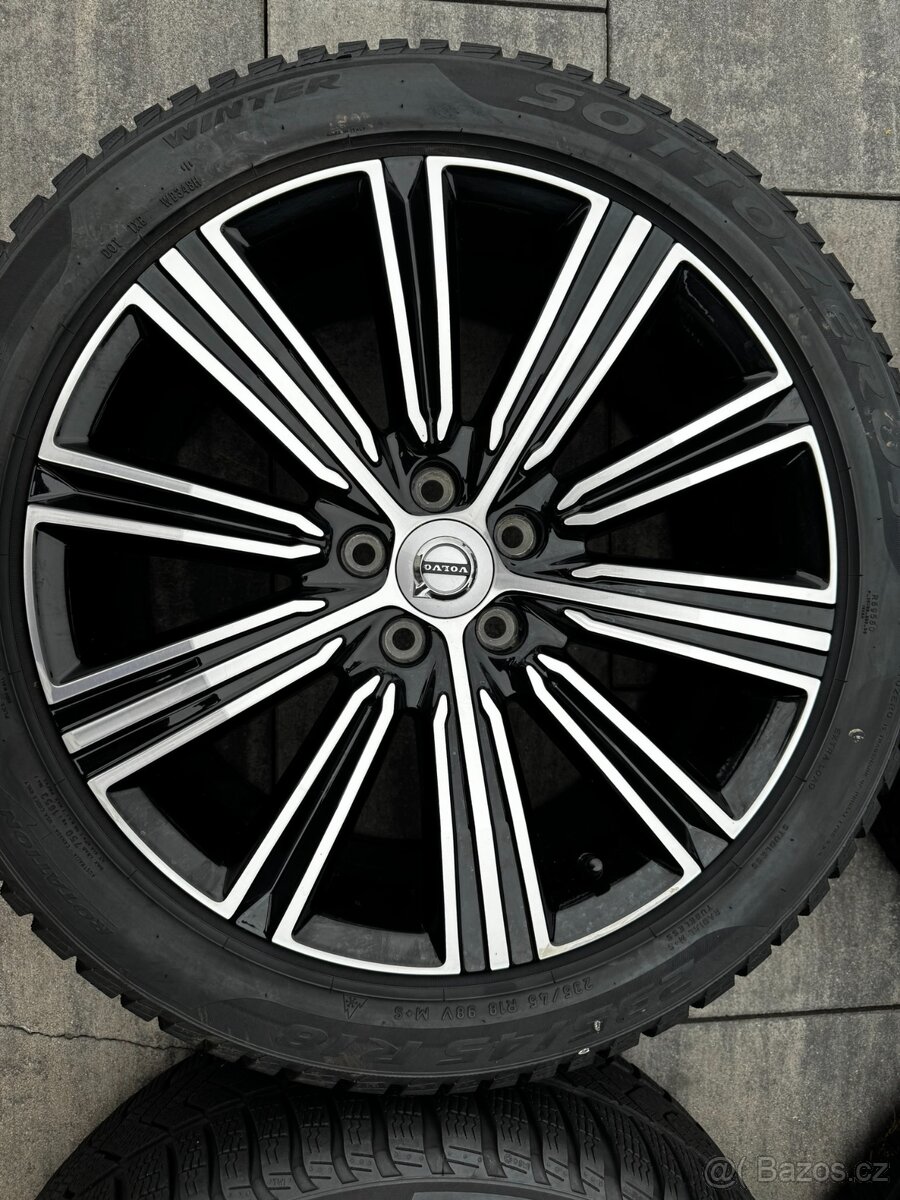 Originál alu kola Volvo V60 S60 zimní Pirelli - 5