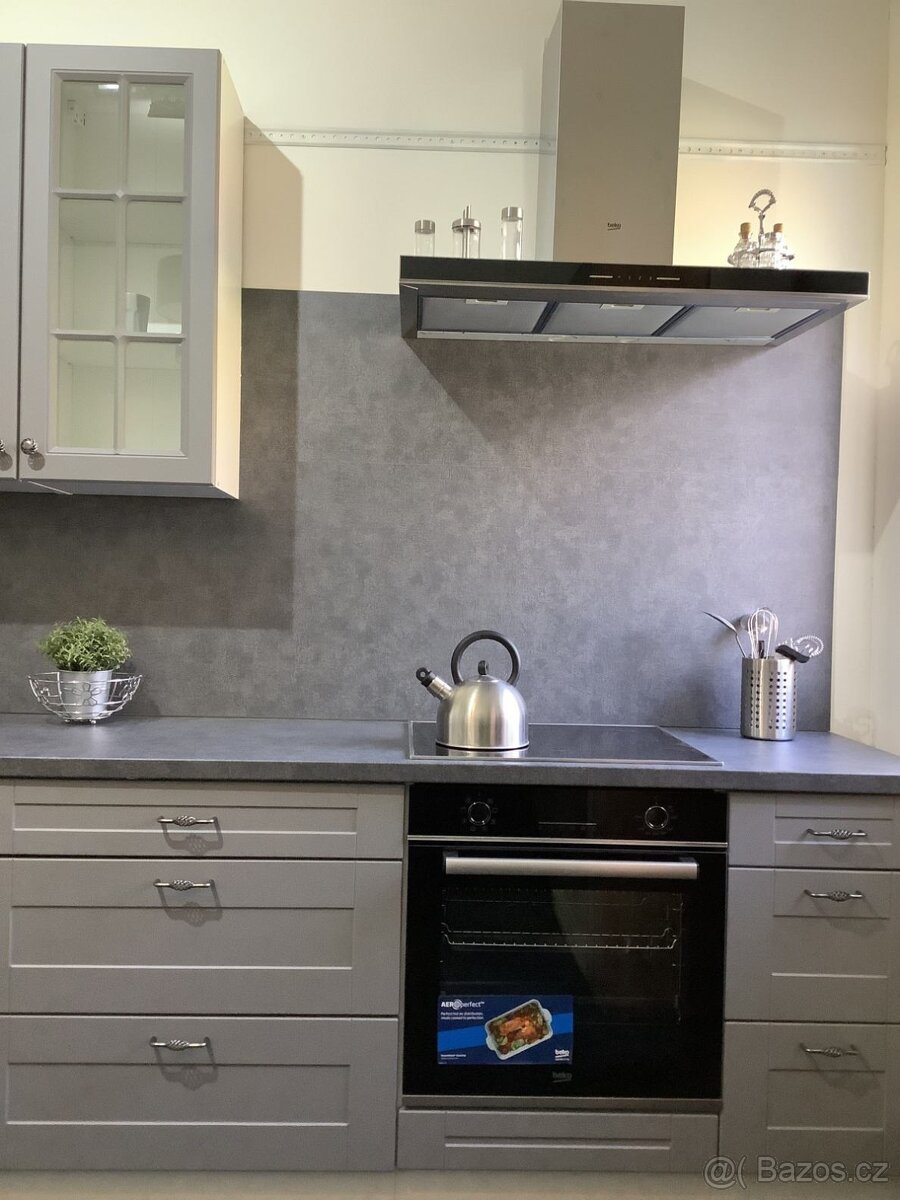 Moderní kuchyně v šedé barvě CARMEN - 5