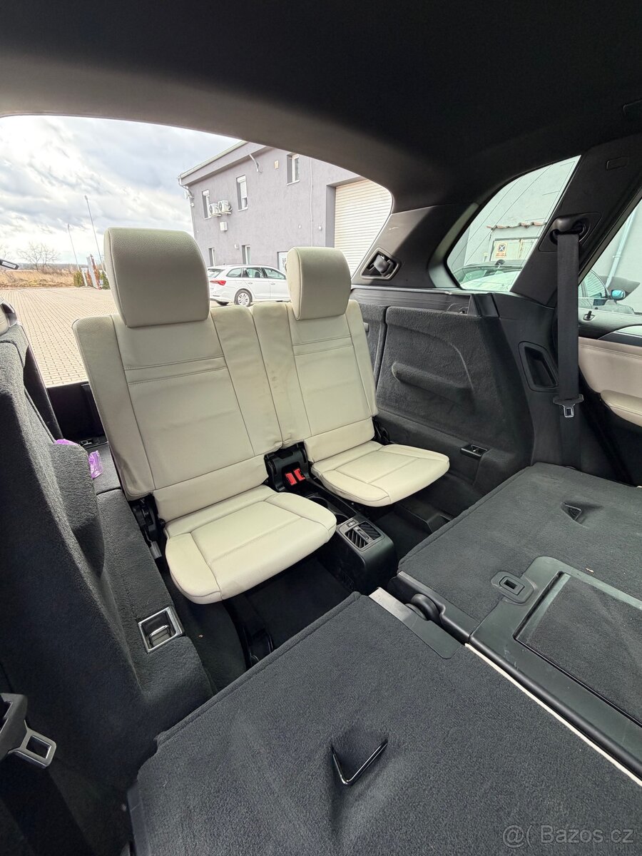 BMW X5 40d 225kw 7 míst 2011 - 5