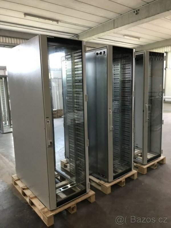 rack, rackové skříně značky RITTAL - 5
