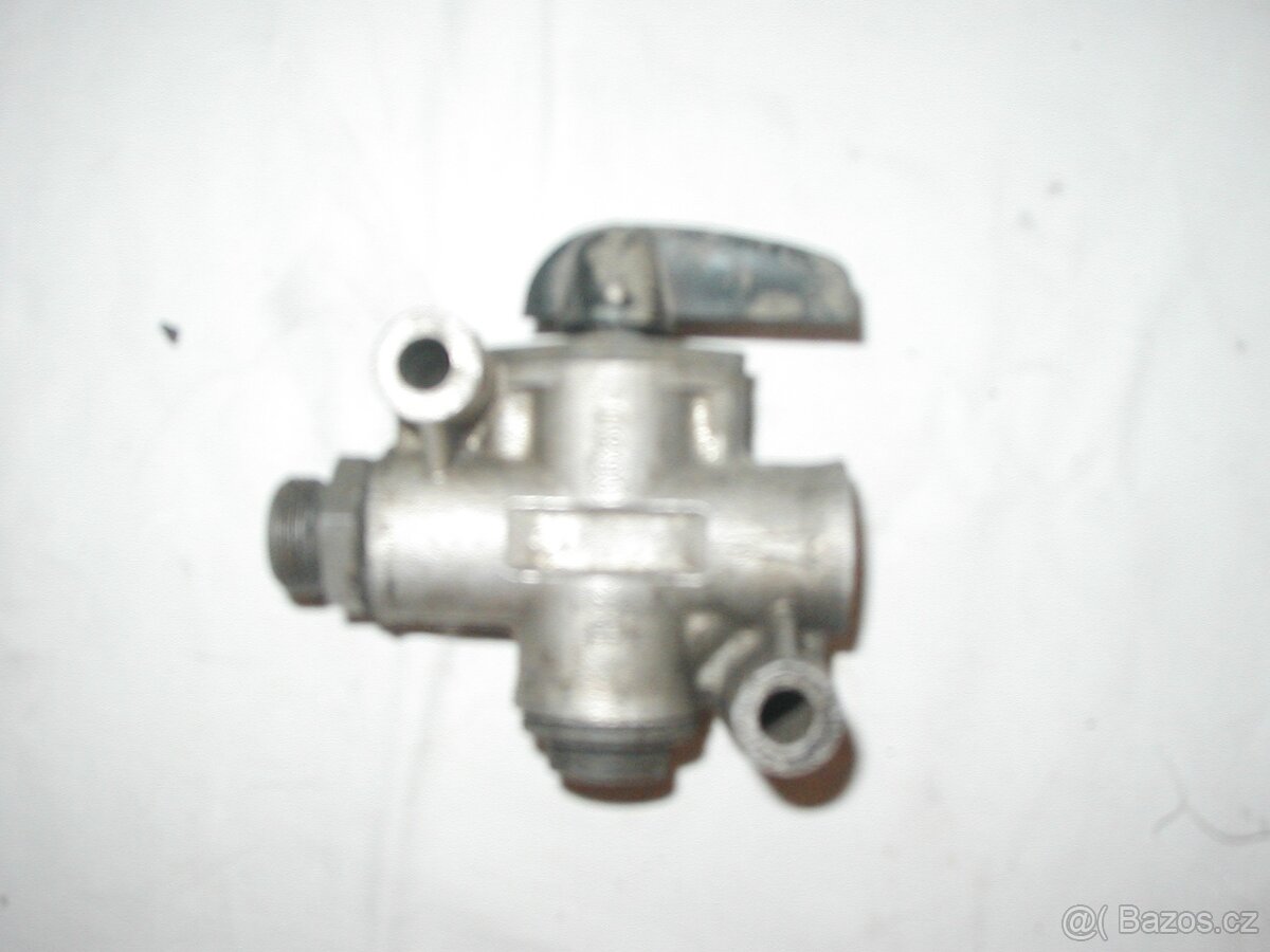 Kompresor z nákl. automobilu – jednoválcový - 5