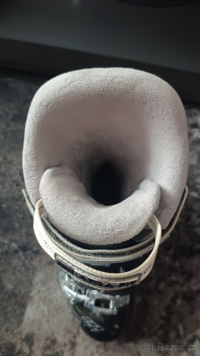 Přeskáče Prodej lyžařských bot vel 41, 265mm Tecnica
- 5