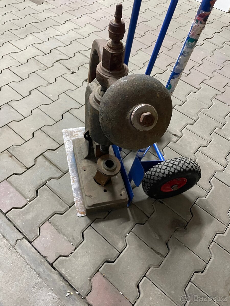 Pákový litinový lis - 5