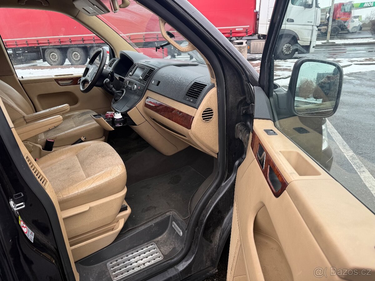 Volkswagen Multivan T5 2,5tdi 128kw - 5