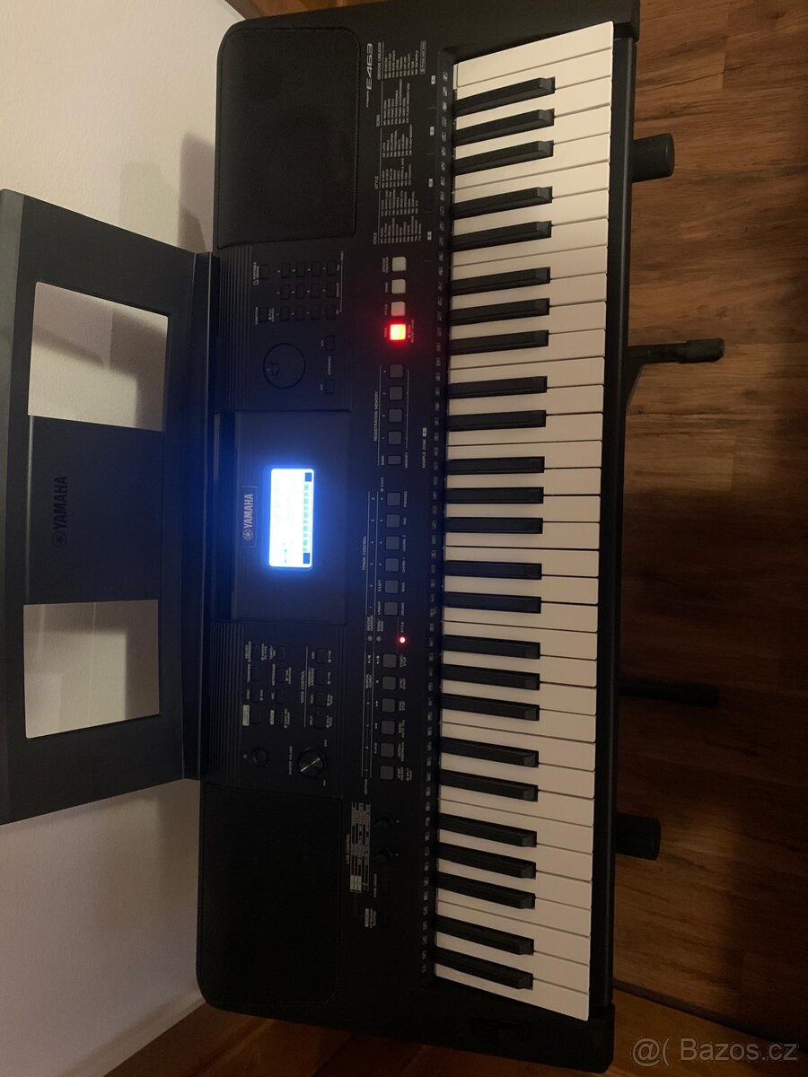YAMAHA PSR E 463 - 5