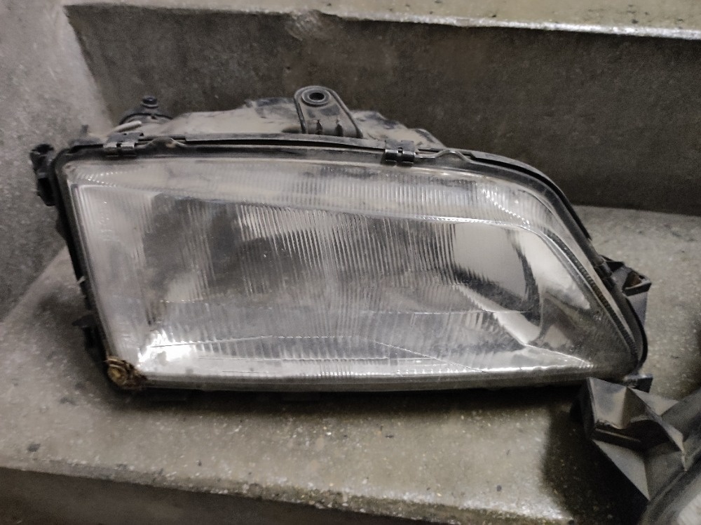 Zbytky z Peugeot 306 - 5