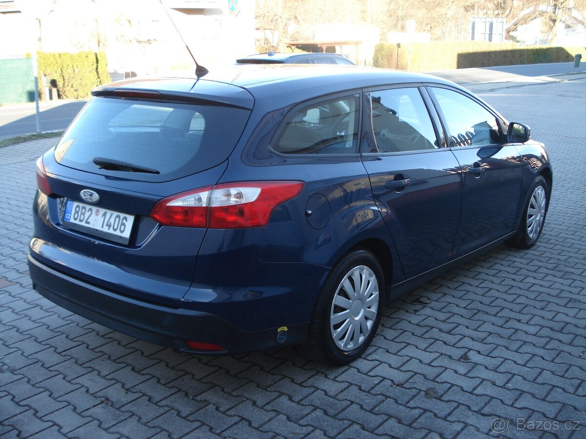 Ford Focus Kombi 1.6 + LPG - 5