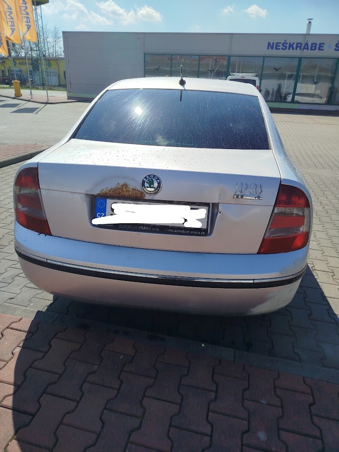 Škoda Superb 2,8 LPG - 5