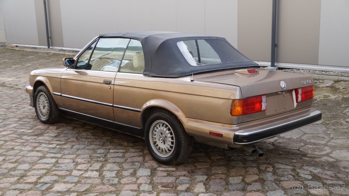 1988 BMW E30 325i - 170 koní / automat - 5