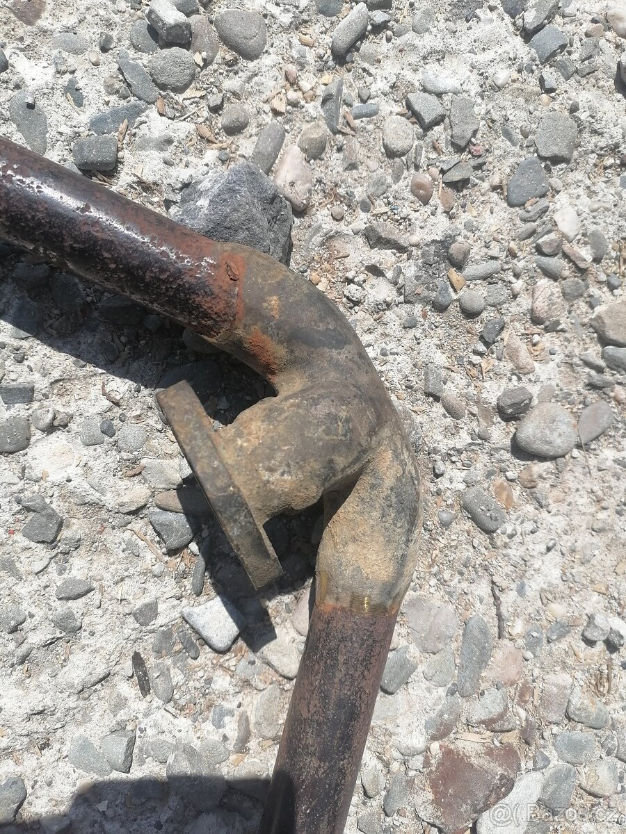 Sací potrubí Tatra 12 - 5