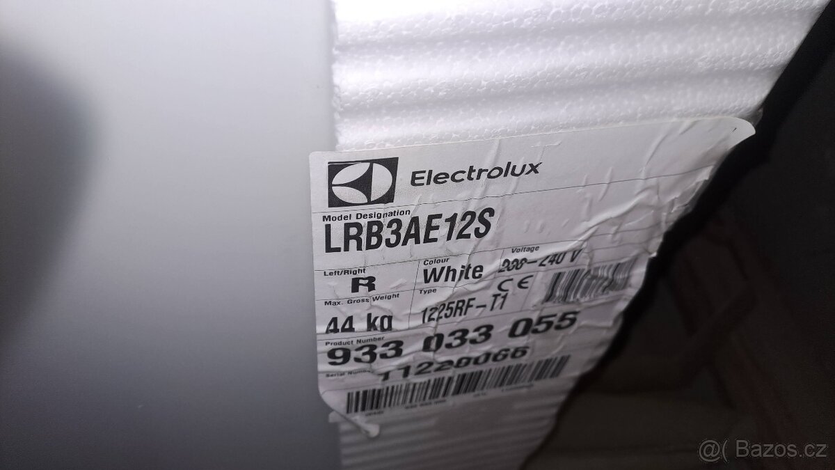 Nová vestavěnou chladničku Electrolux LRB3AE12S - 5