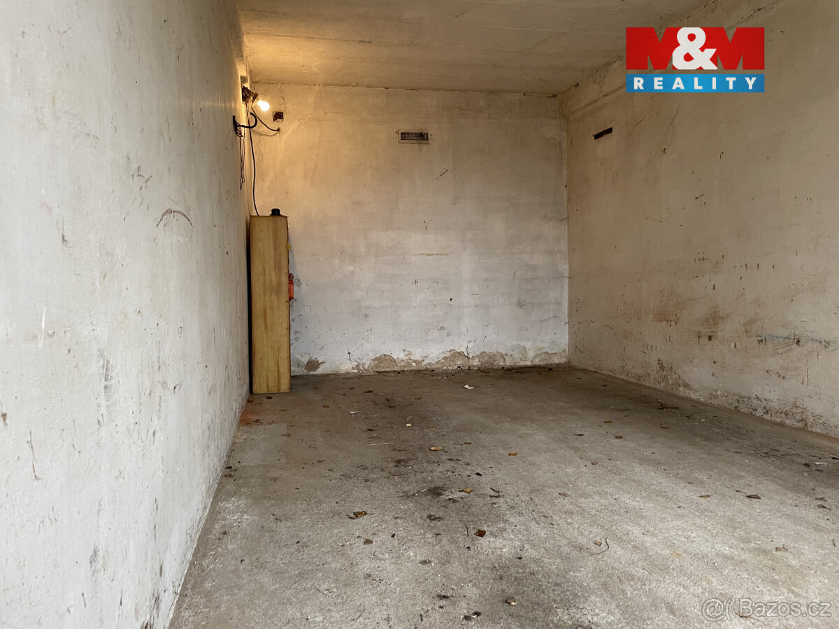 Prodej garáže, 17 m², Praha, ul. Pod Krocínkou - 5