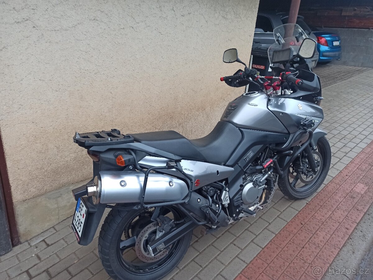 Suzuki DL650 V-Strom - 5
