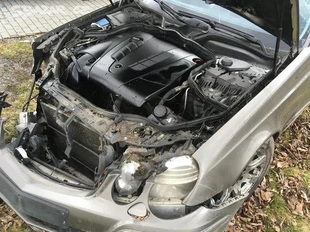 MERCEDES E W211,R.V.2008,NÁHRADNÍ DÍLY - 5
